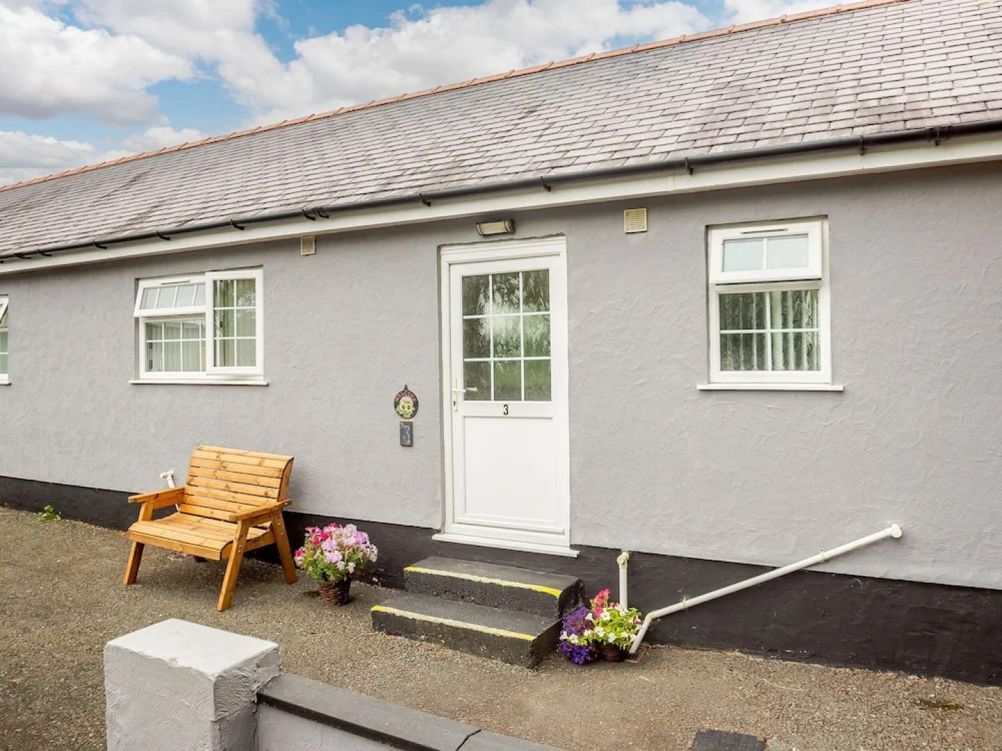 3 Black Horse Cottages