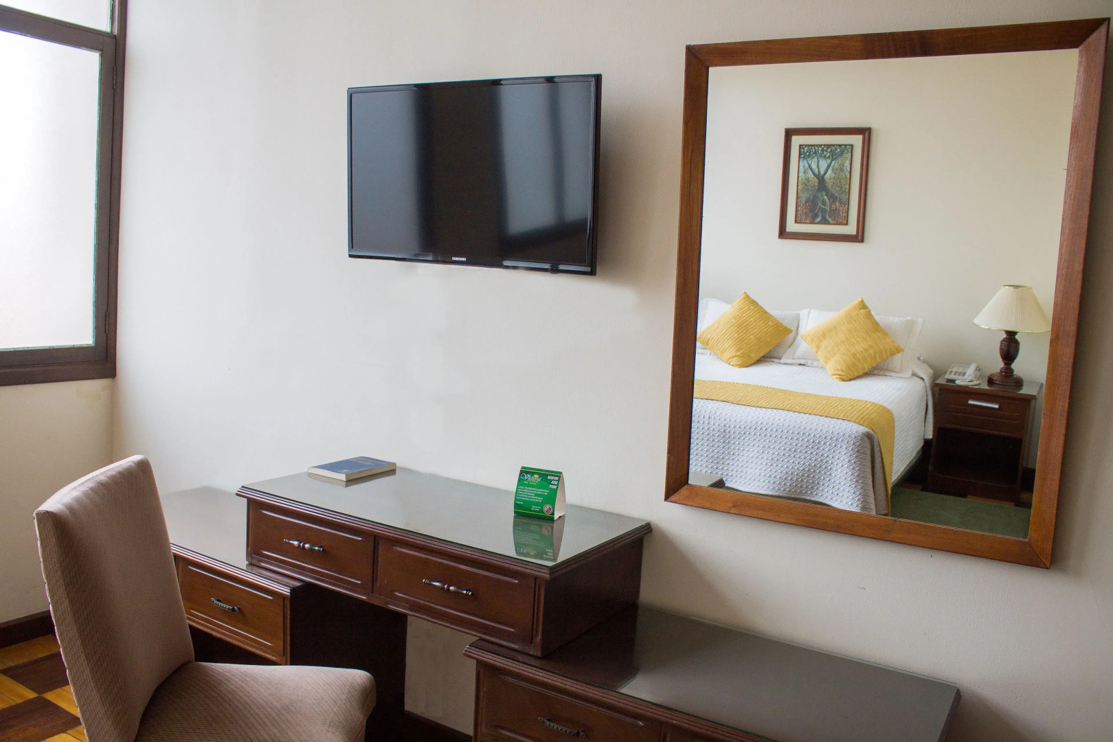 Hotel Victoria Plaza