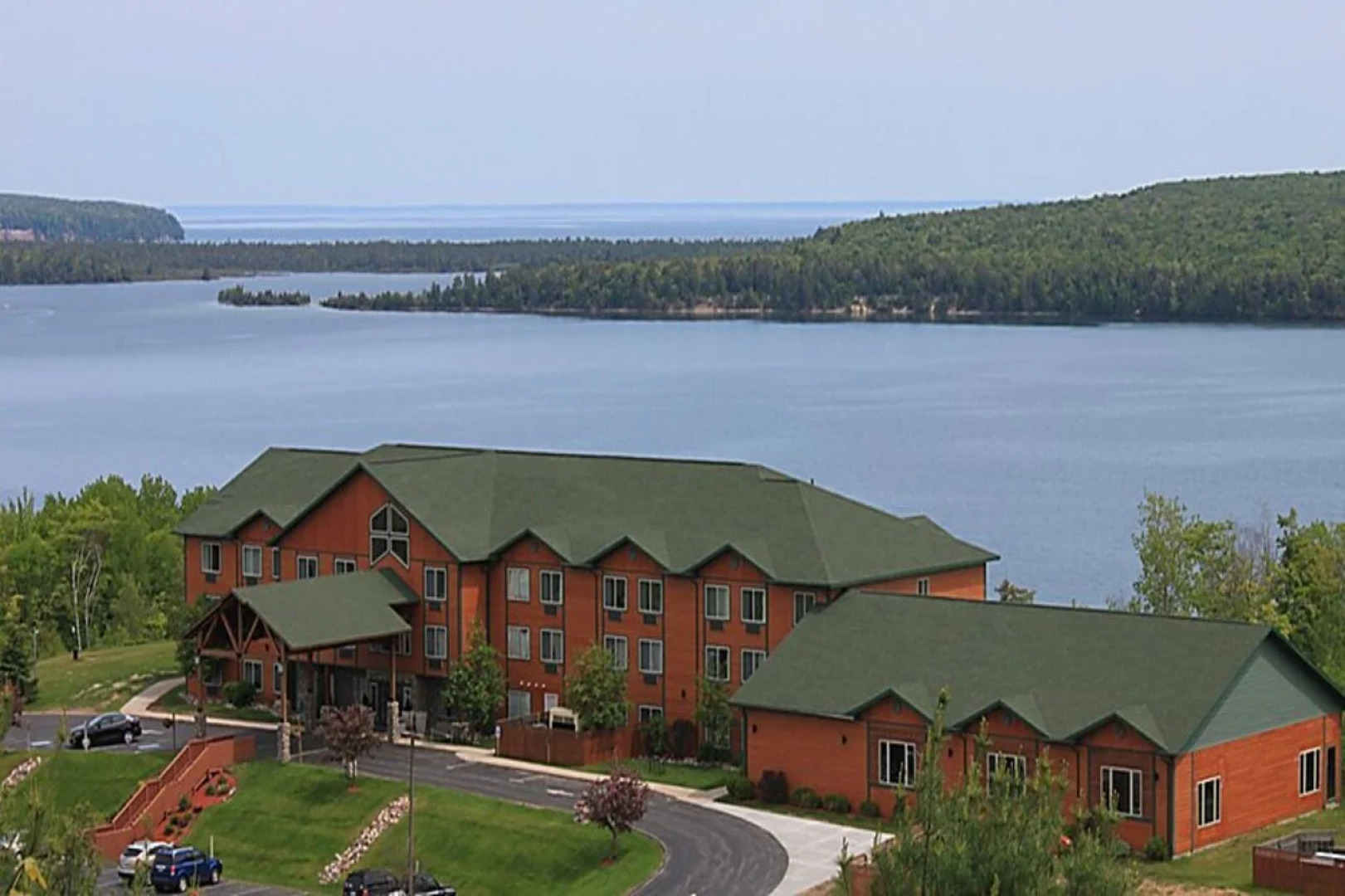 Holiday Inn Express Munising-Lakeview by IHG