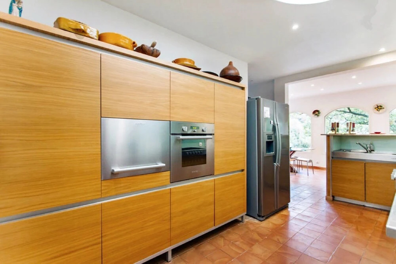 A Luxurious, 5-bedroom Villa in Vence With a Swimming Pool and Spaciou