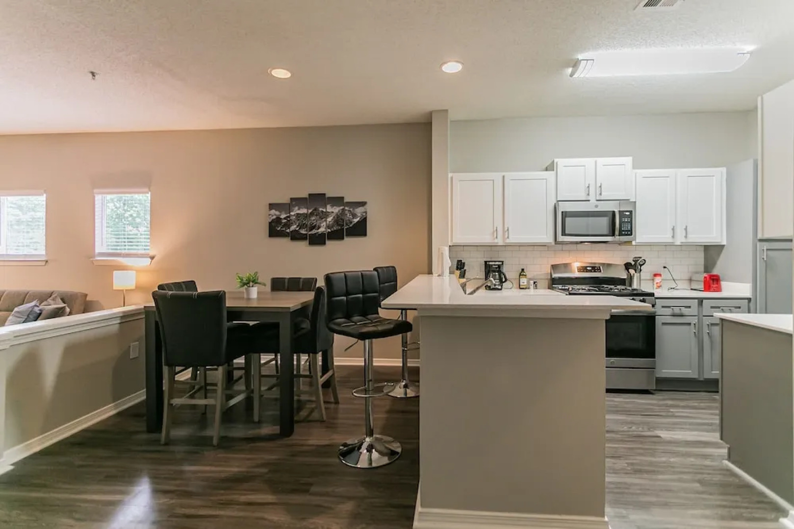 The Luxe Suites of North Atlanta