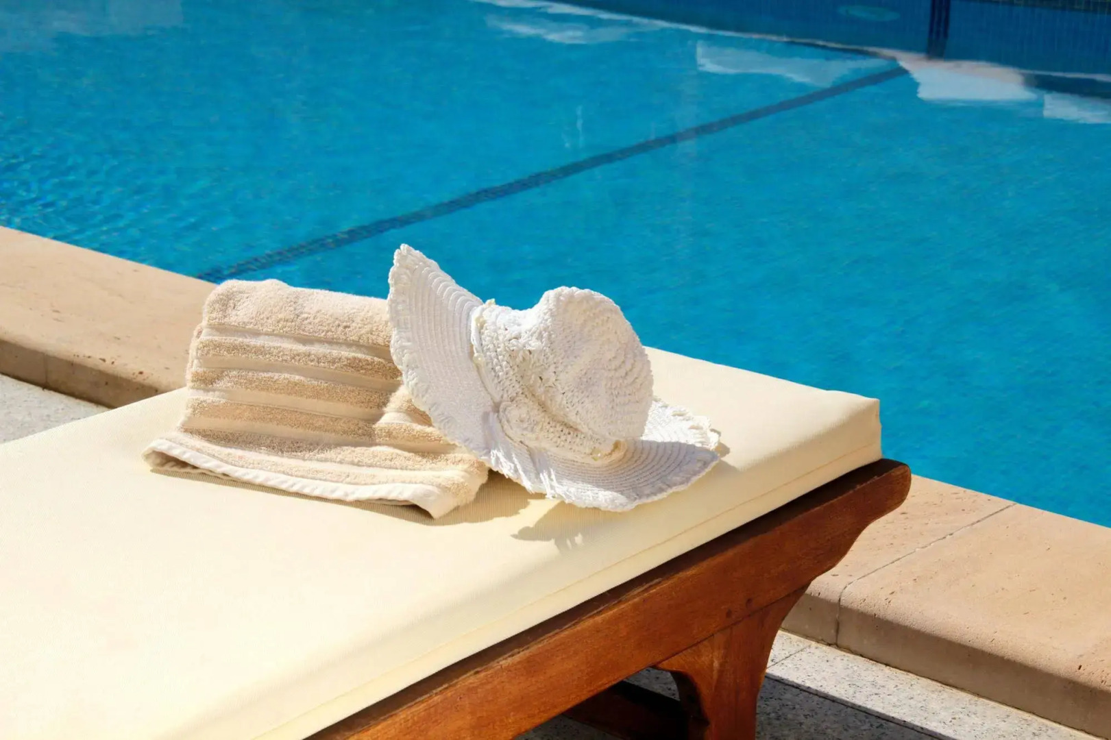 Aparthotel Galeón Suites