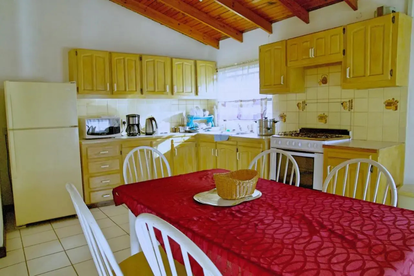Tropical Breeze Guest House