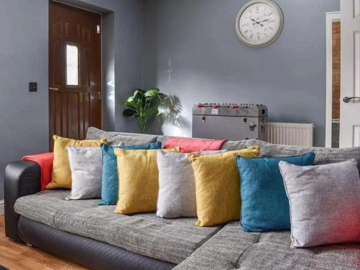 Impeccable 4-bed House in Barnsley