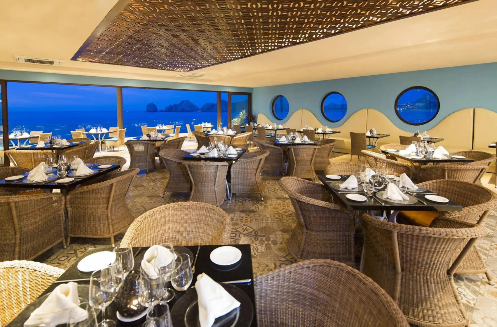 Villa del Arco Residences