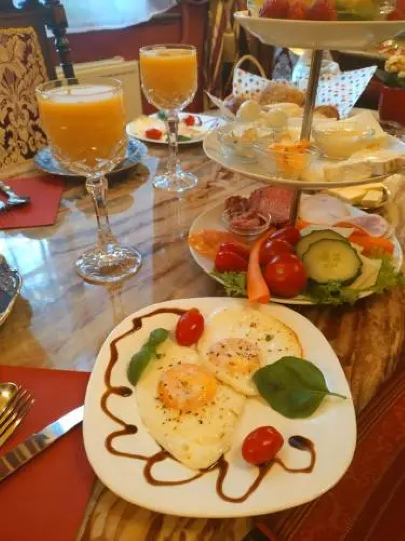 Villa Imperia, Museums-Hotel