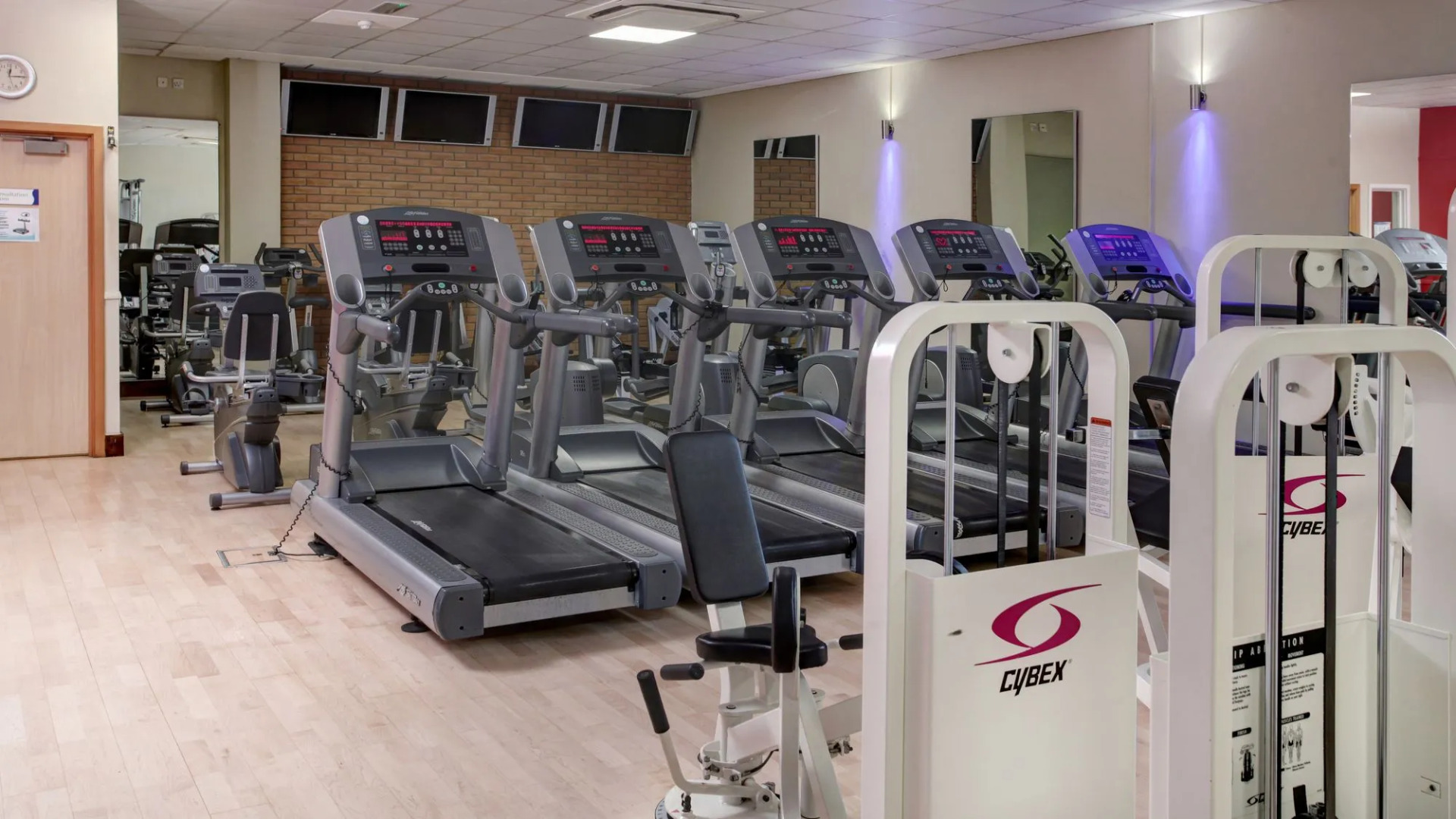 Holiday Inn Aylesbury by IHG