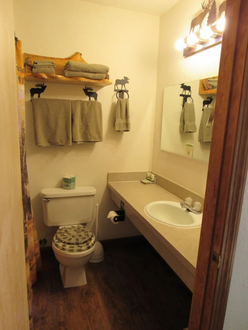 The Woodsman Country Lodge