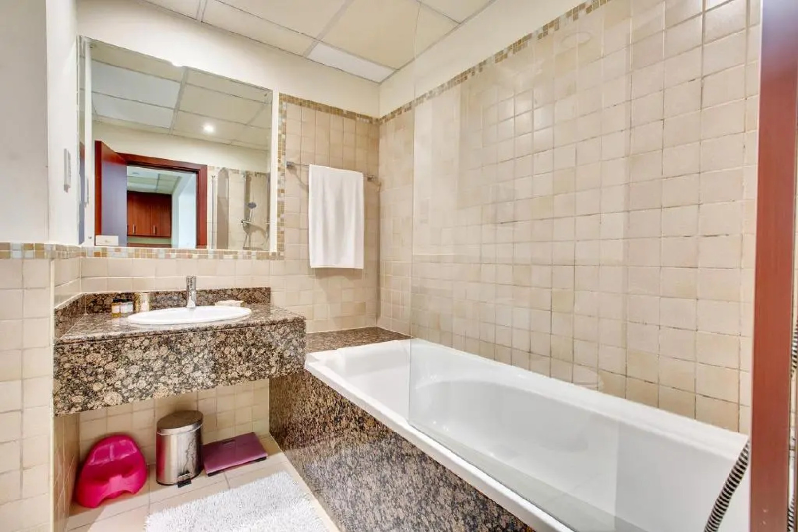 Rimal 4 Marina view studio