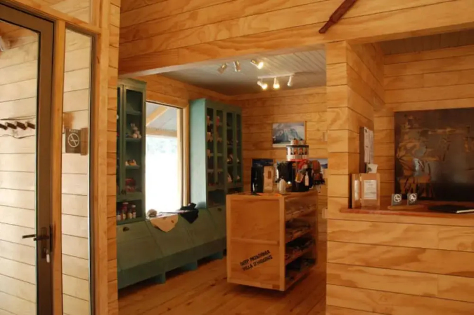 Robinson Crusoe Deep Patagonia