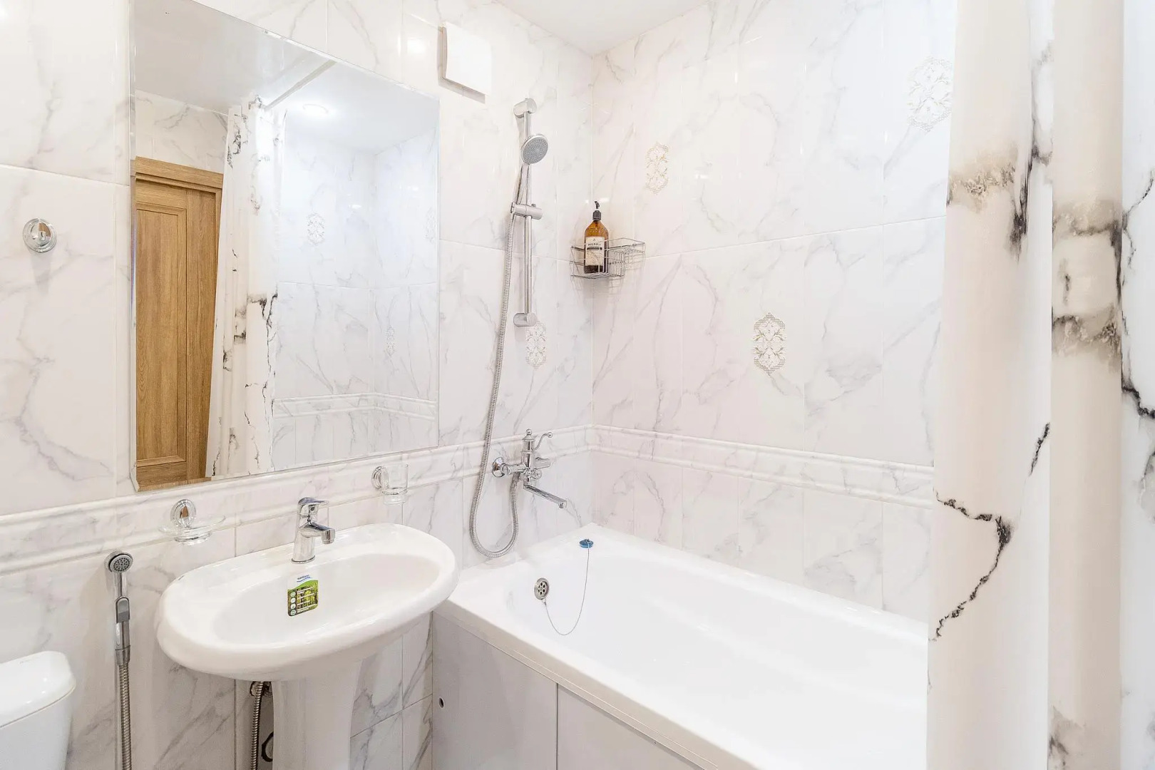 На Сутки на улице Урицкого 6