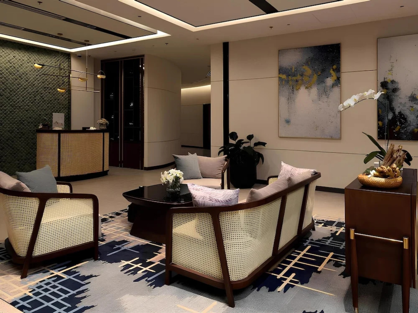 Seascape Villas in Long Beach Cam Ranh