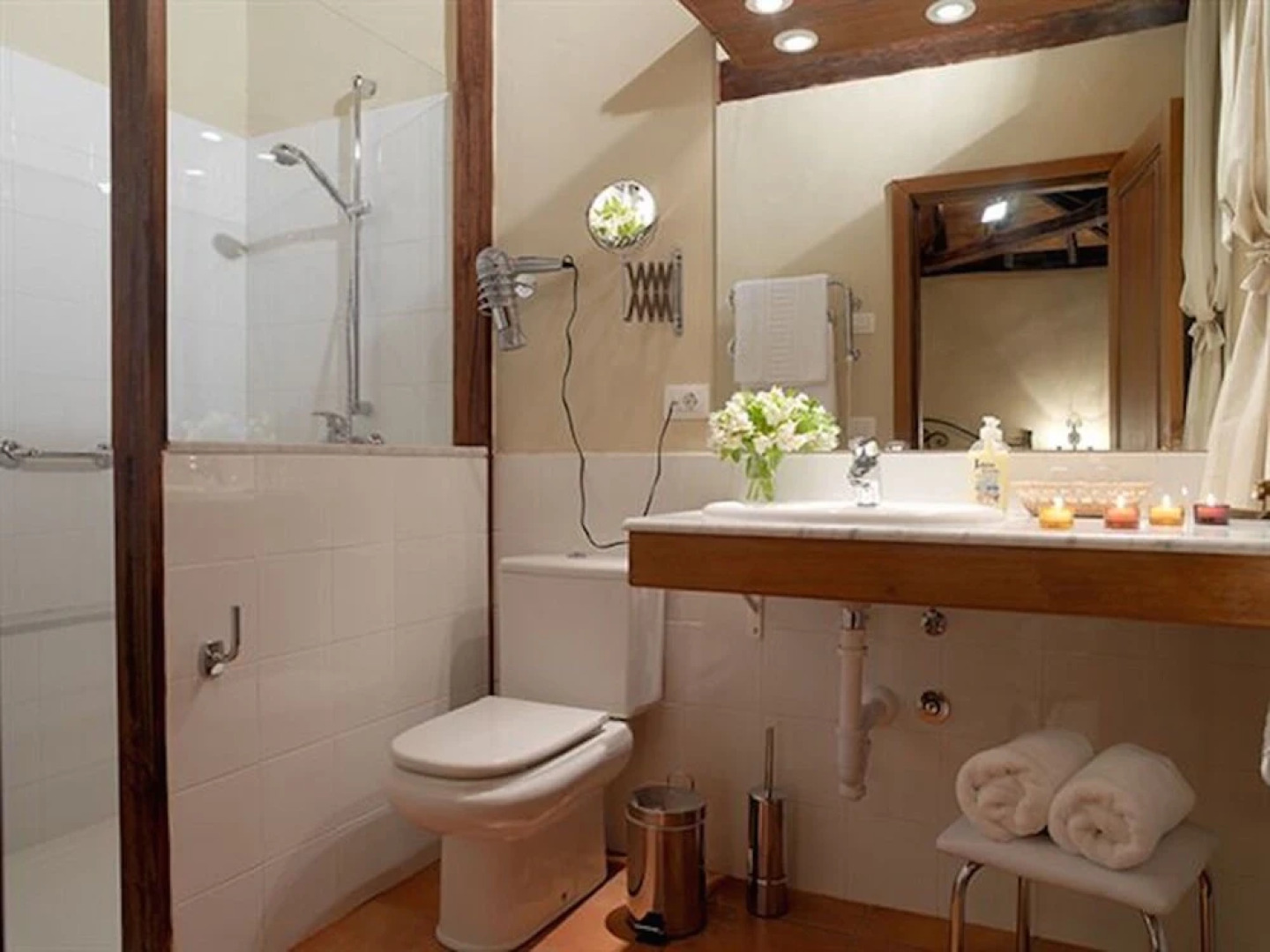 La Hacienda, Free Wifi+bbq