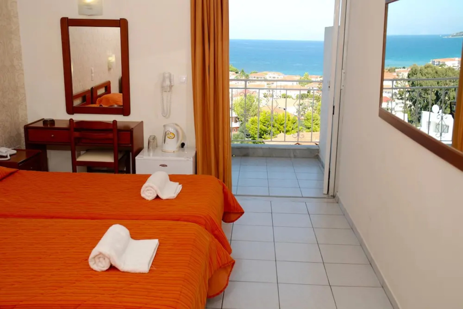 Captains & Commodore & Admiral Complex