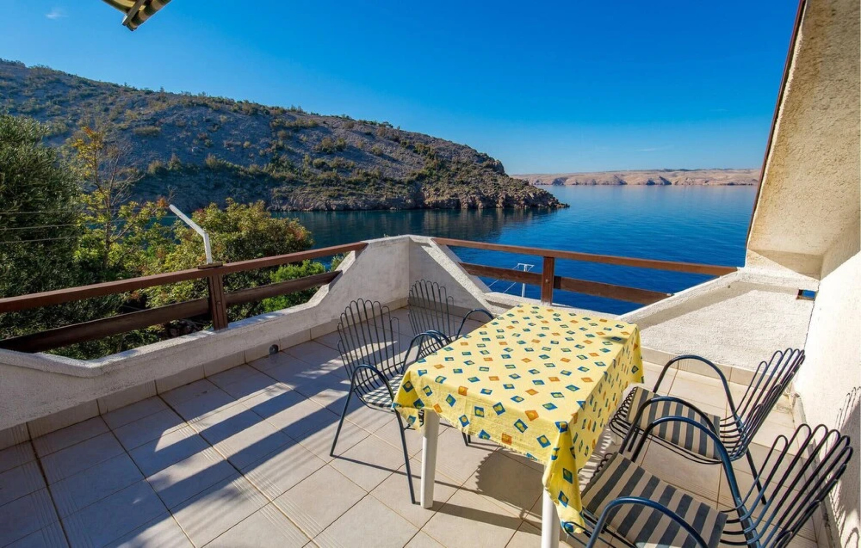 Awesome Home in Jablanac With Wifi and 3 Bedrooms