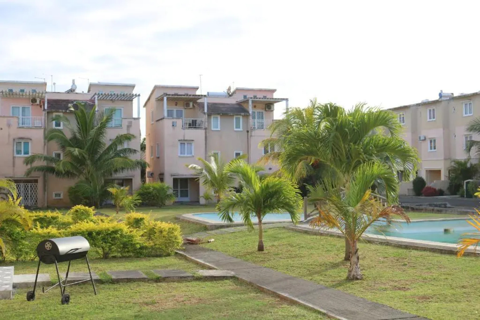 Relaxing 3 bedrooms Duplex with swimming pool