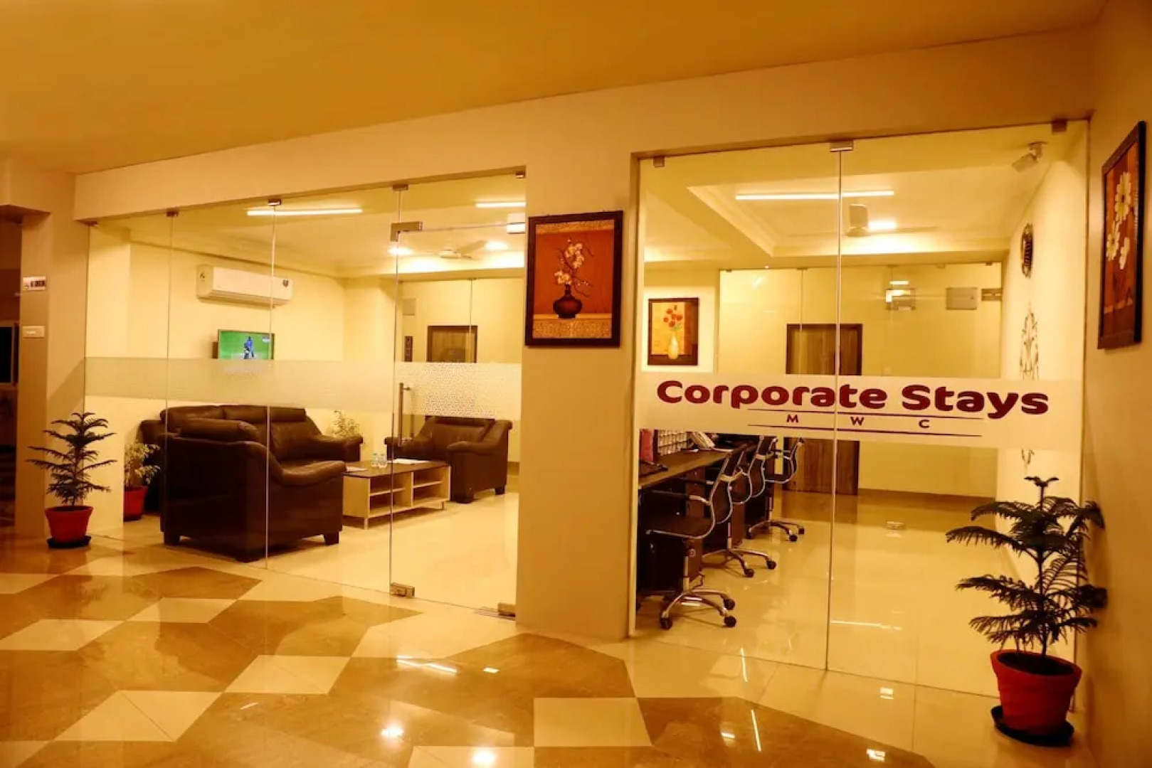 Downtown Business Hotel