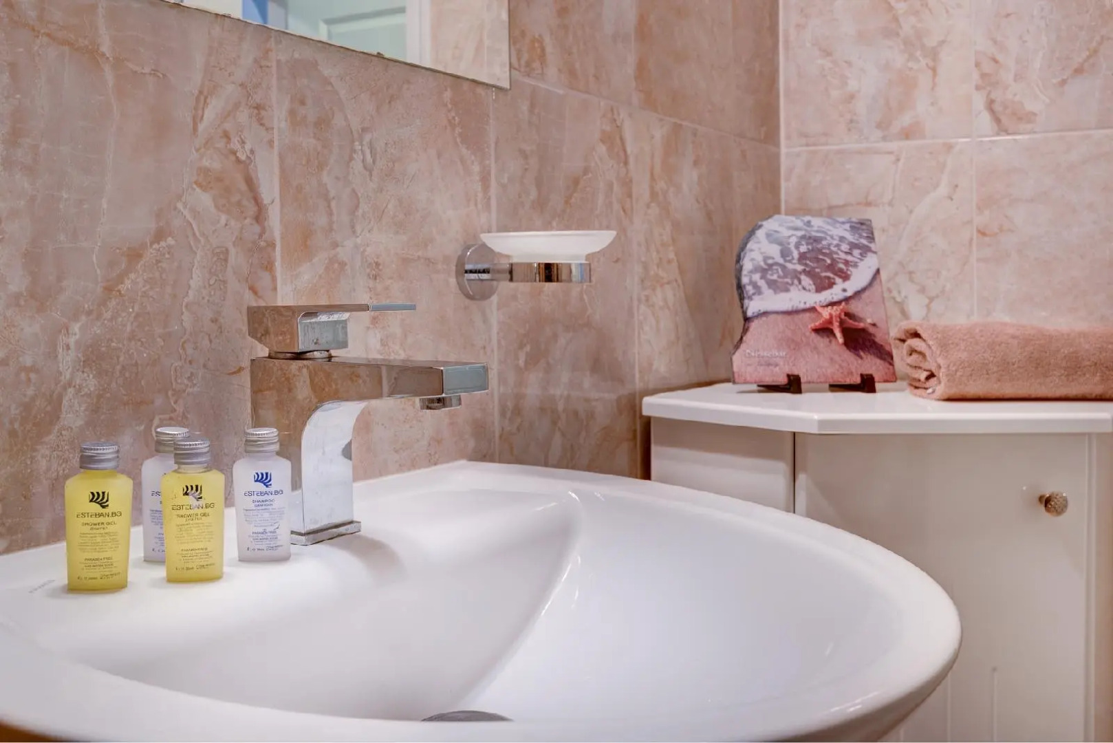 Esteban VIP Residence Club