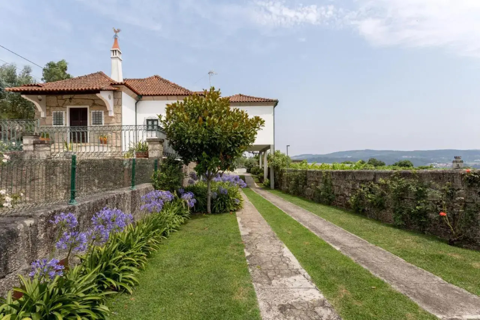 ALTIDO Magic House with Pool