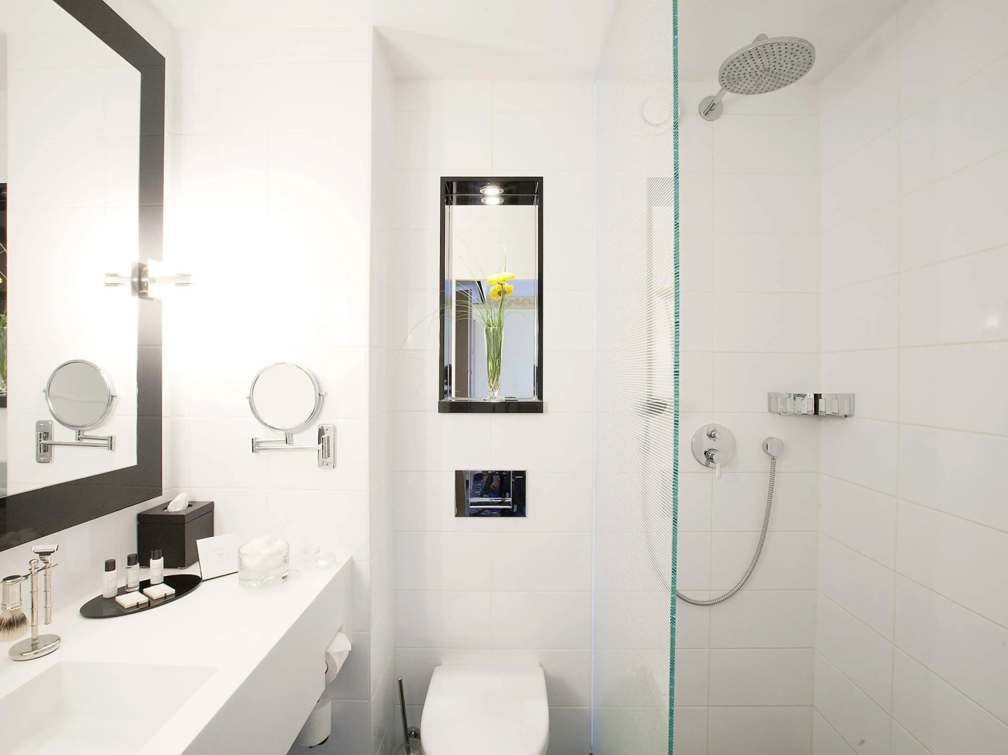 Carlton Square Hotel