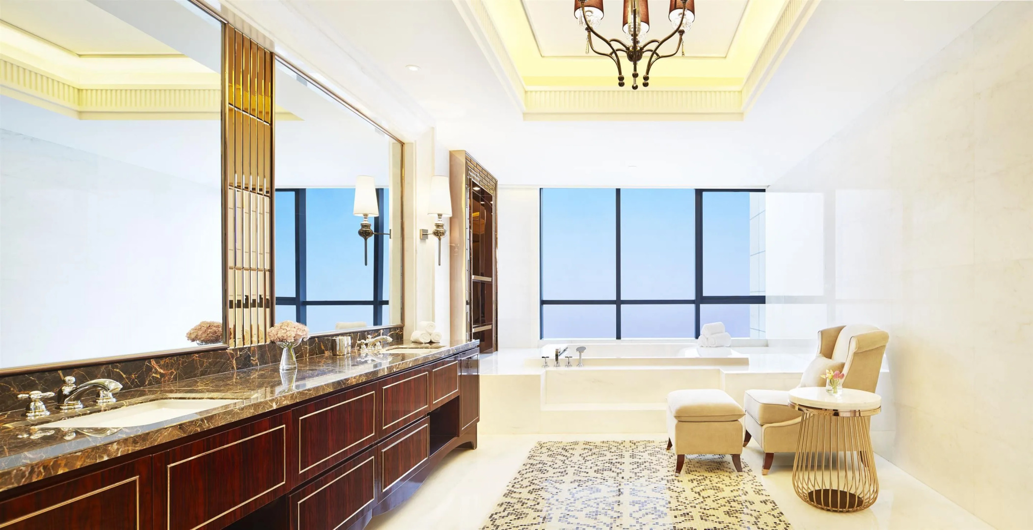 Sheraton Grand Zhengzhou Hotel