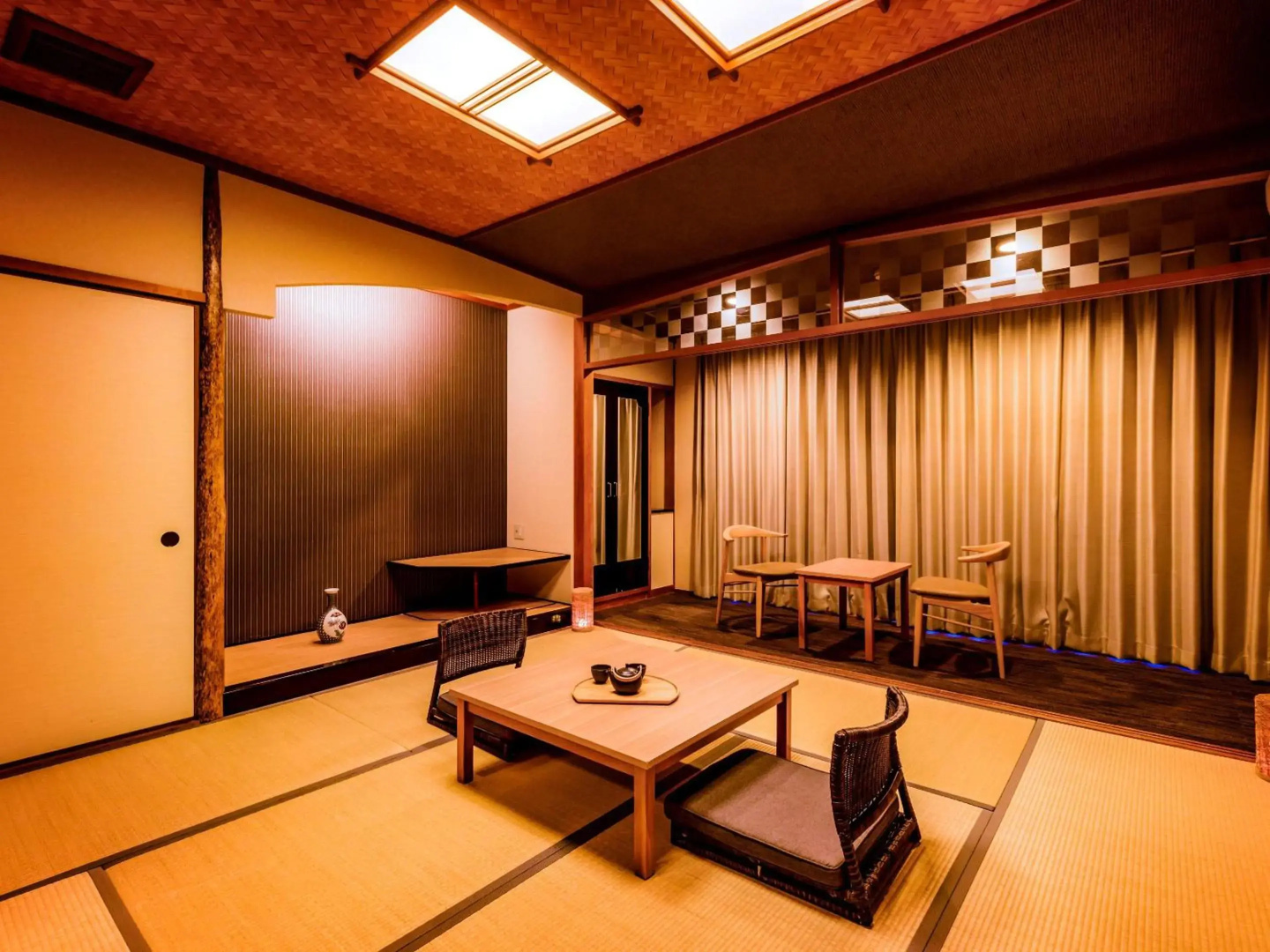 Ooedo Onsen Monogatari Premium Shirahama Gyoen