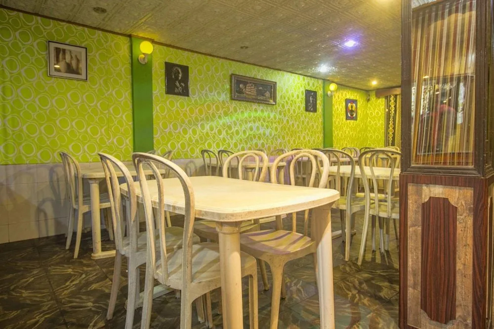 OYO 3875 Hotel Everest Glory