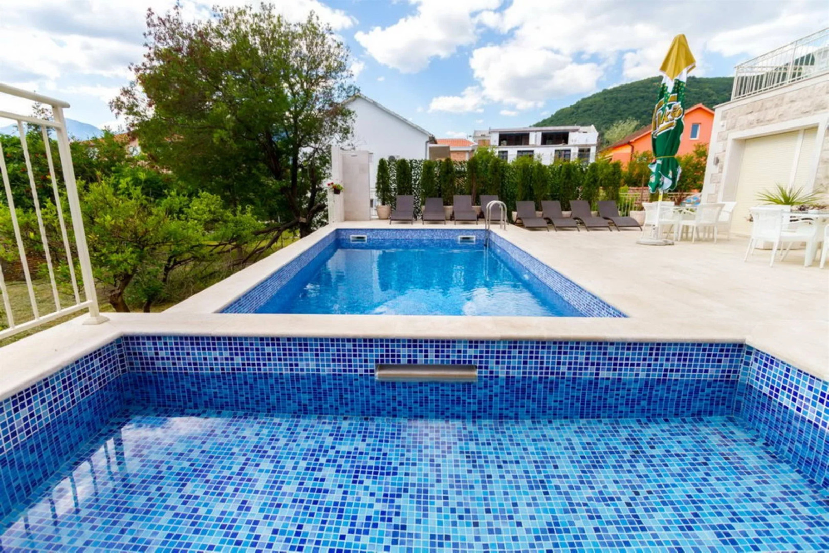 Sea Point Apart hotel Tivat