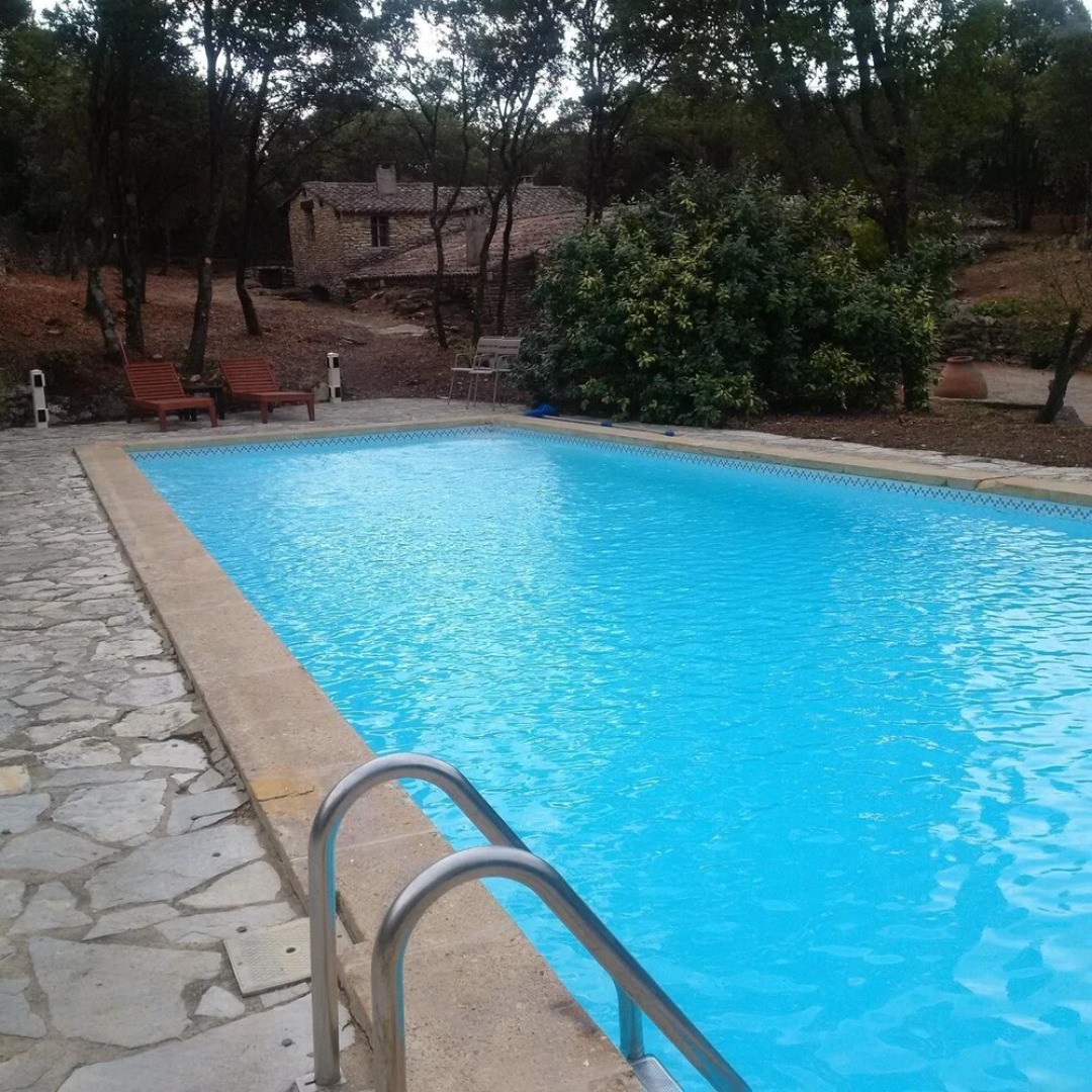 Studio in Bonnieux, With Enclosed Garden