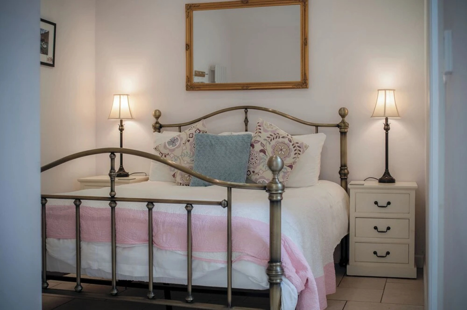 Caradog - 1 Bedroom - St Ishmael's