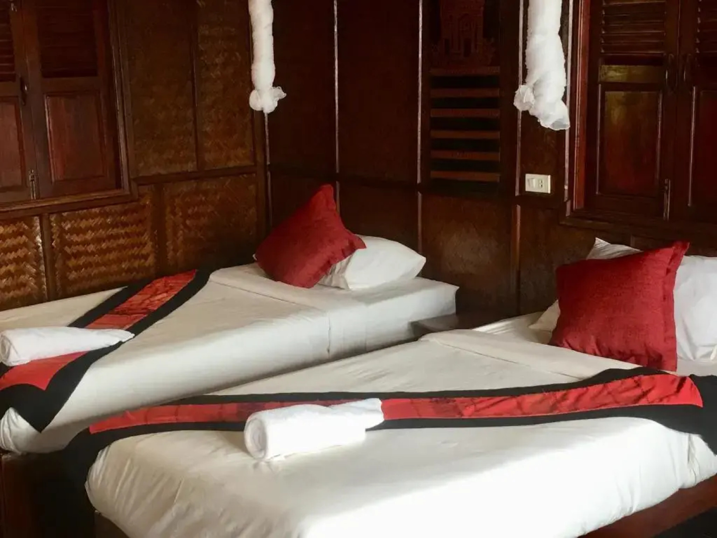 Mekong Riverside Lodge