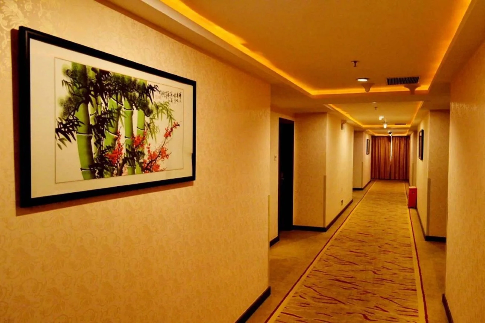 Pazhou Hotel