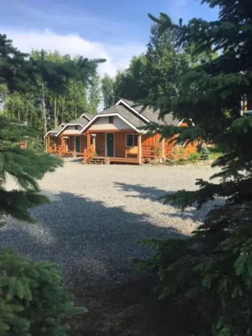 Denali Fireside Cabins & Suites