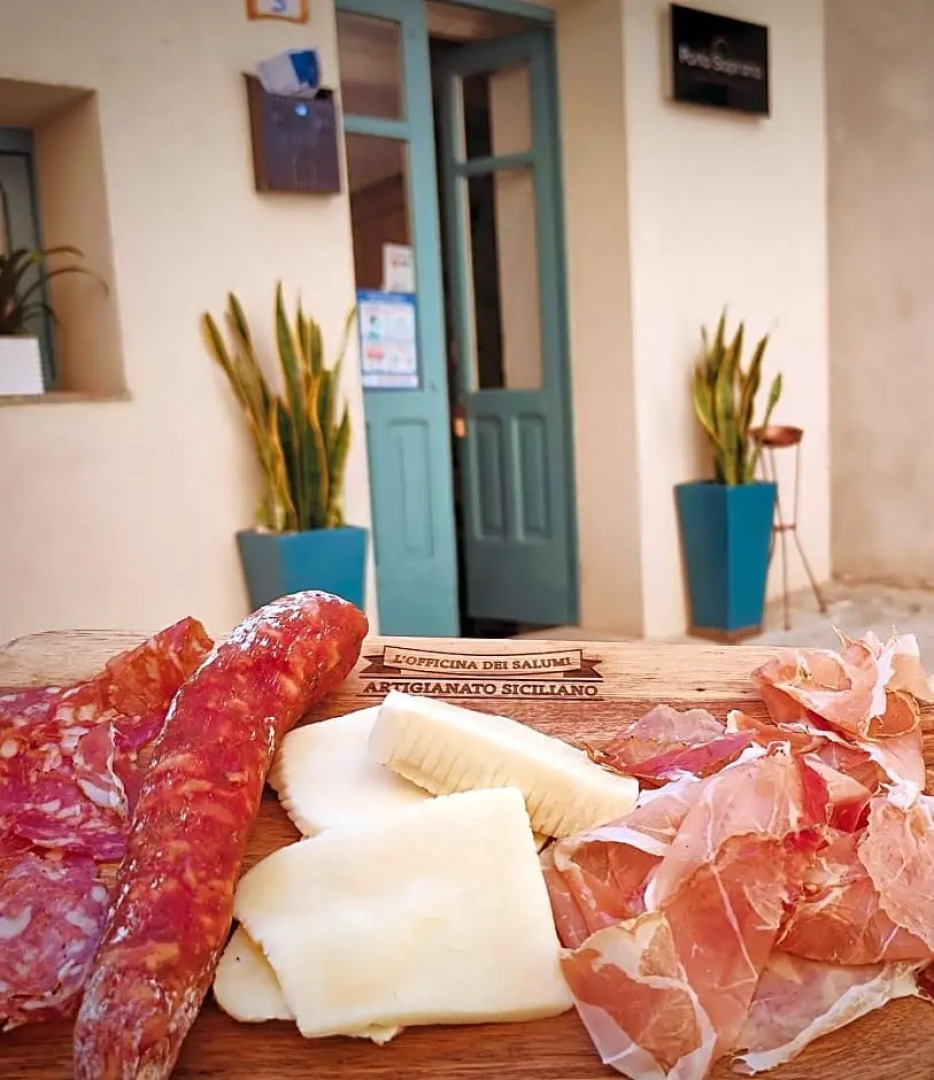 PORTA SOPRANA Luxury guest house &Spa