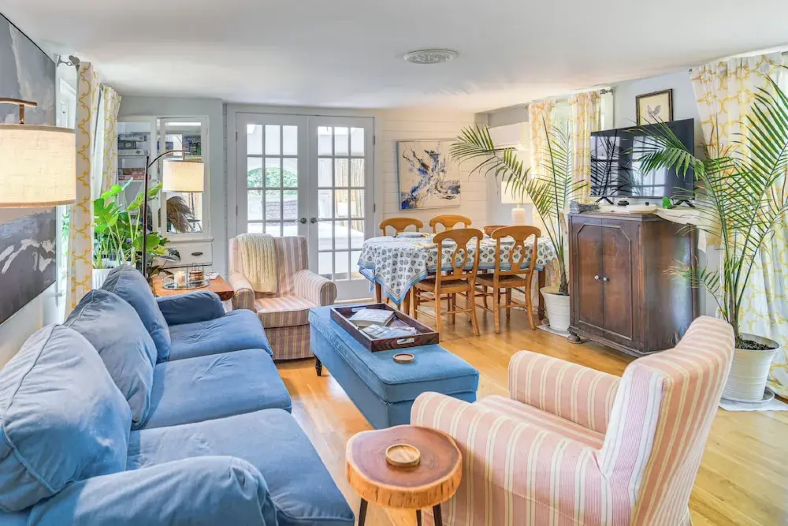 Private Heated Pool: Family Cottage in Plymouth!