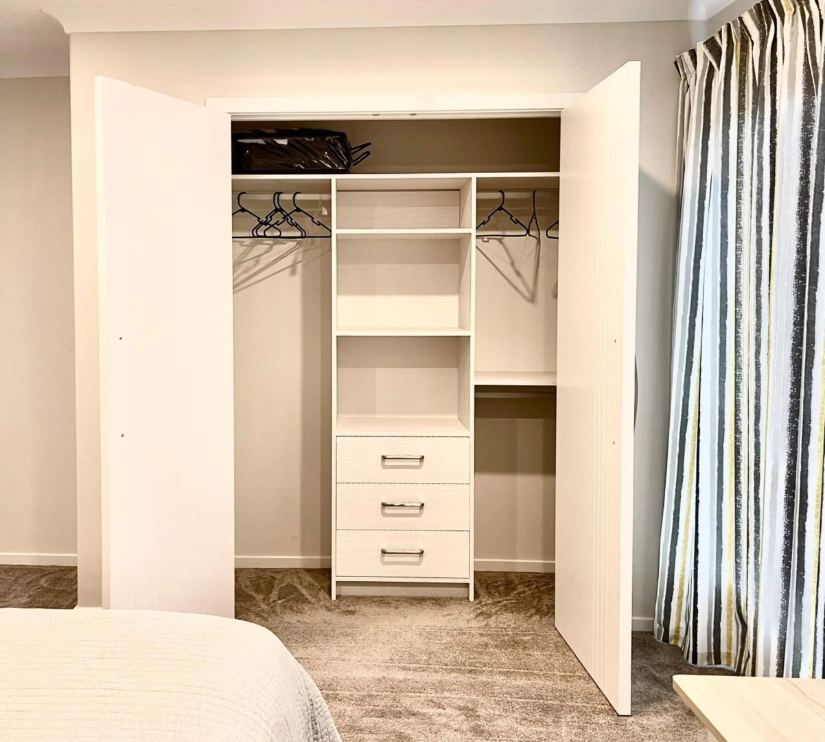 Flat Bush Private Ensuite