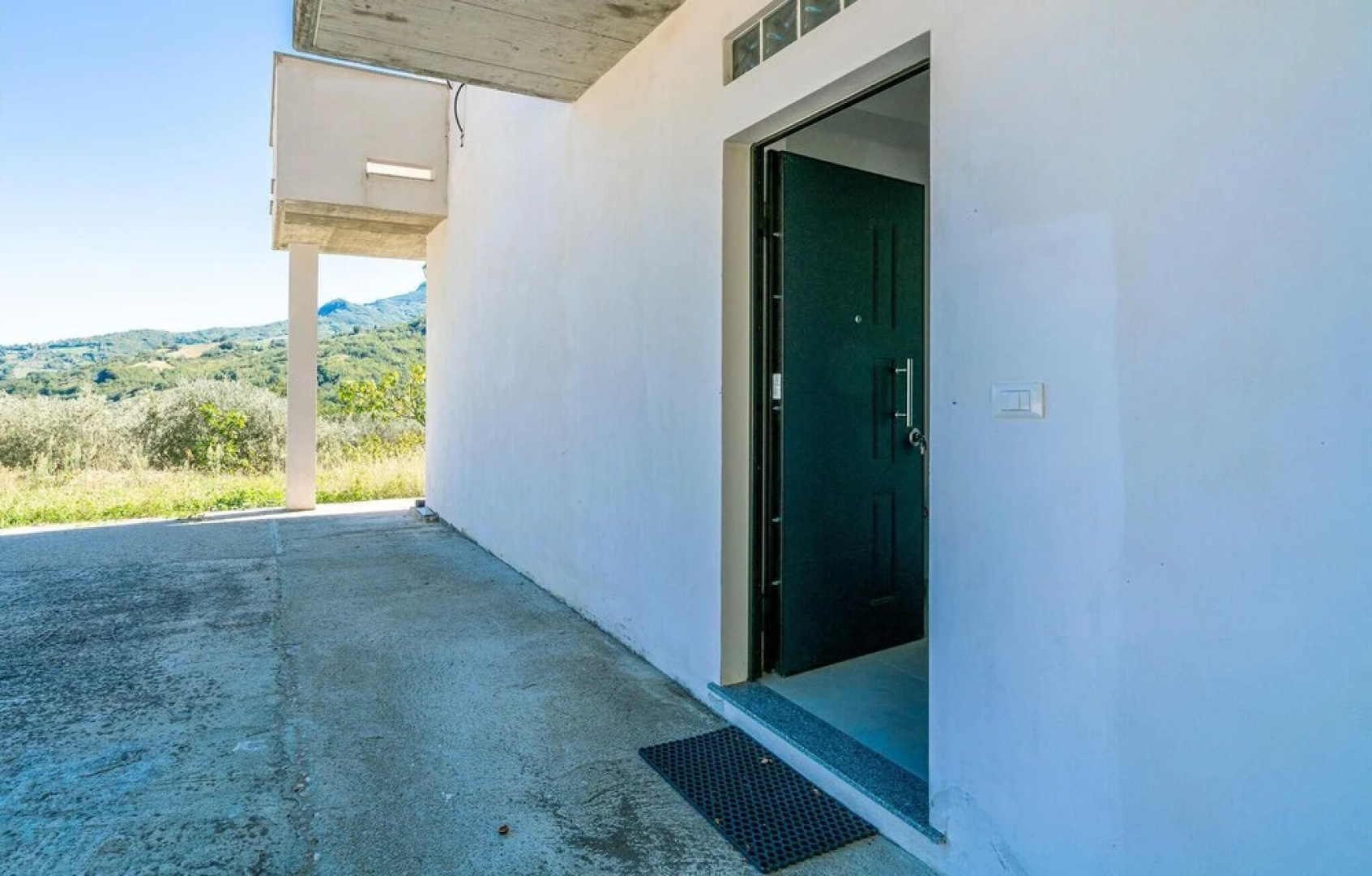 Beautiful Home in Farindola With Wifi and 2 Bedrooms