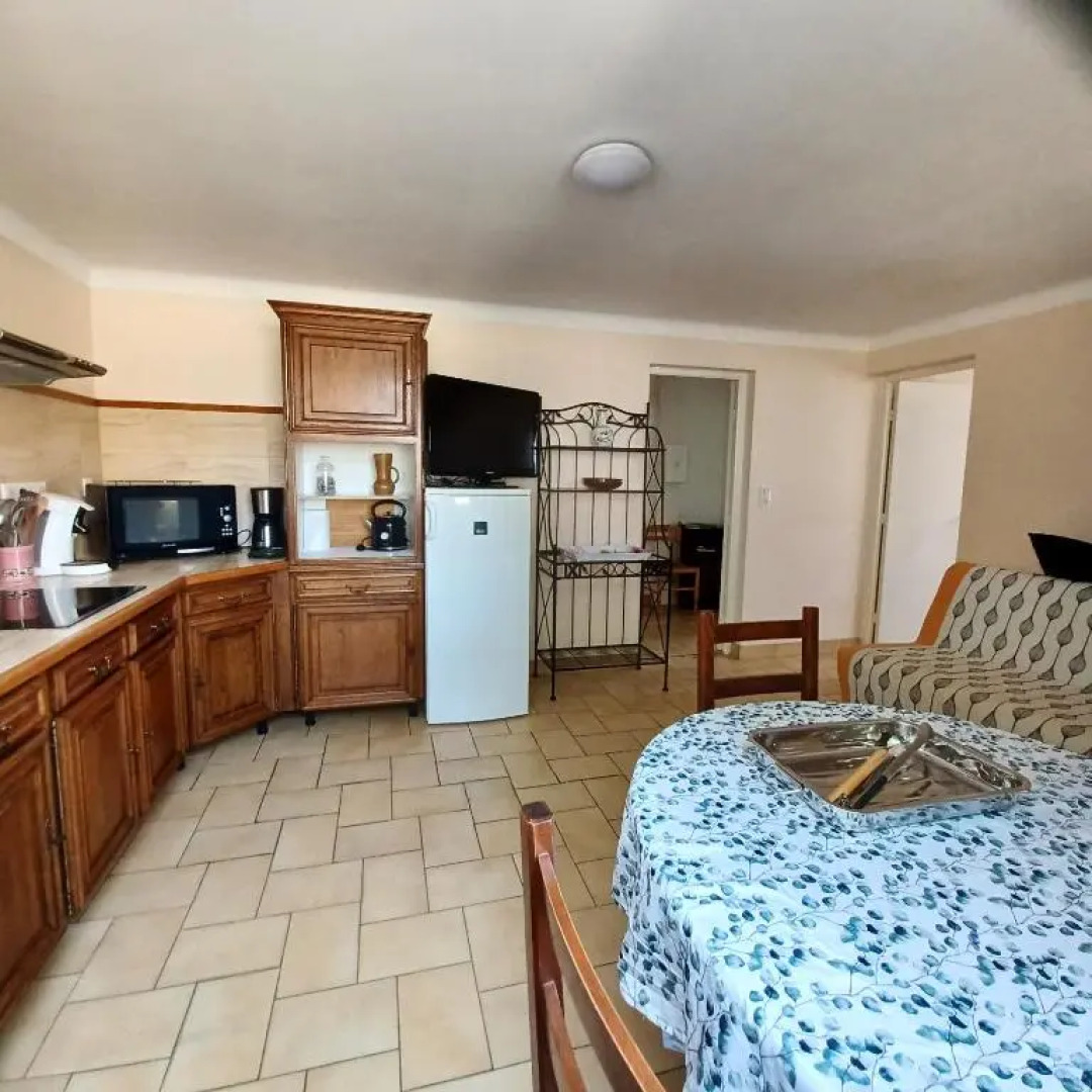 Appartement de 2 chambres avec jardin clos et wifi a Vias a 2 km de la plage