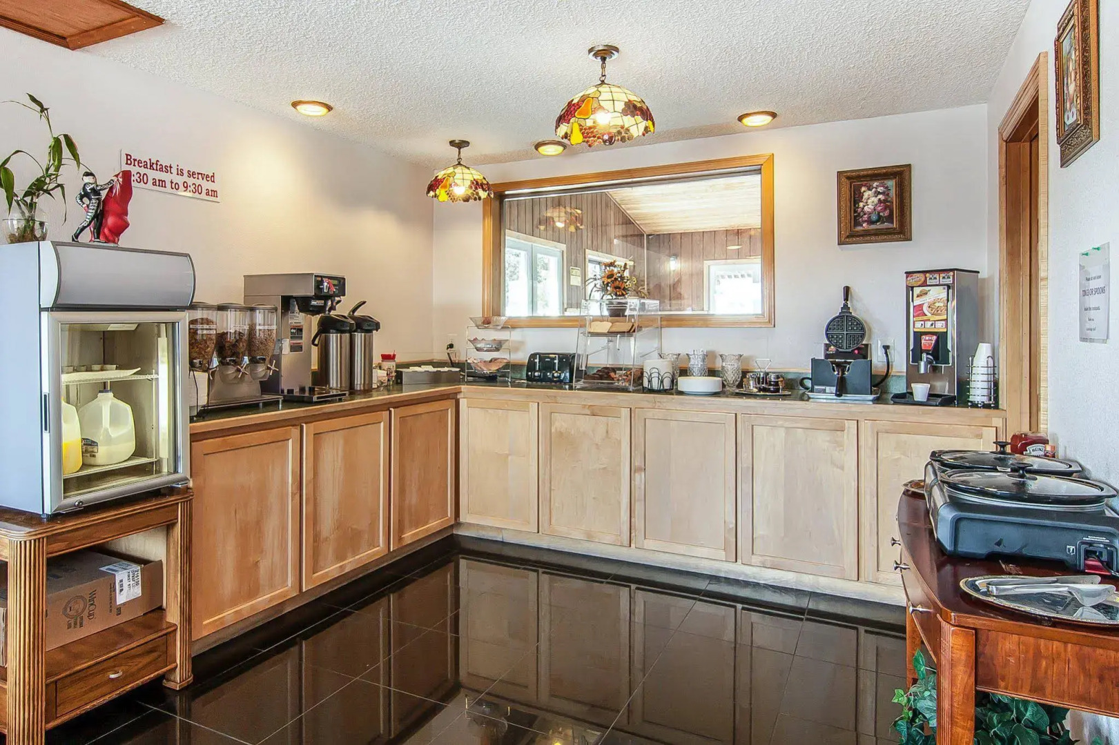 Econo Lodge Inn & Suites Madras