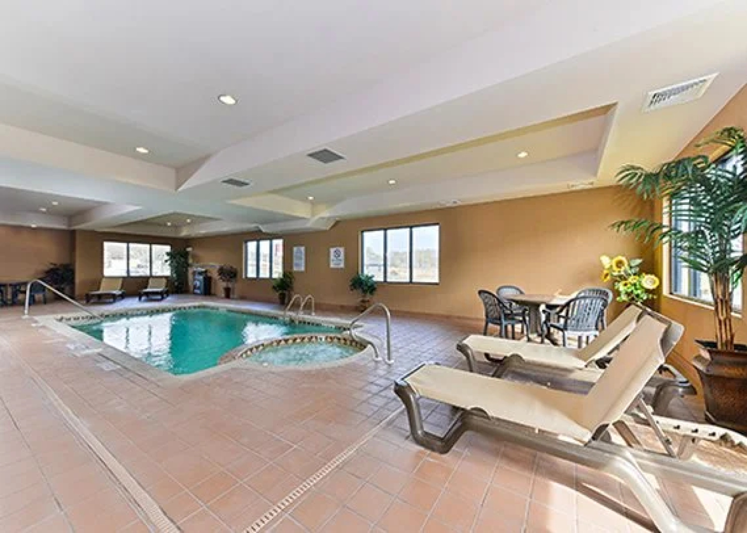 Comfort Inn & Suites