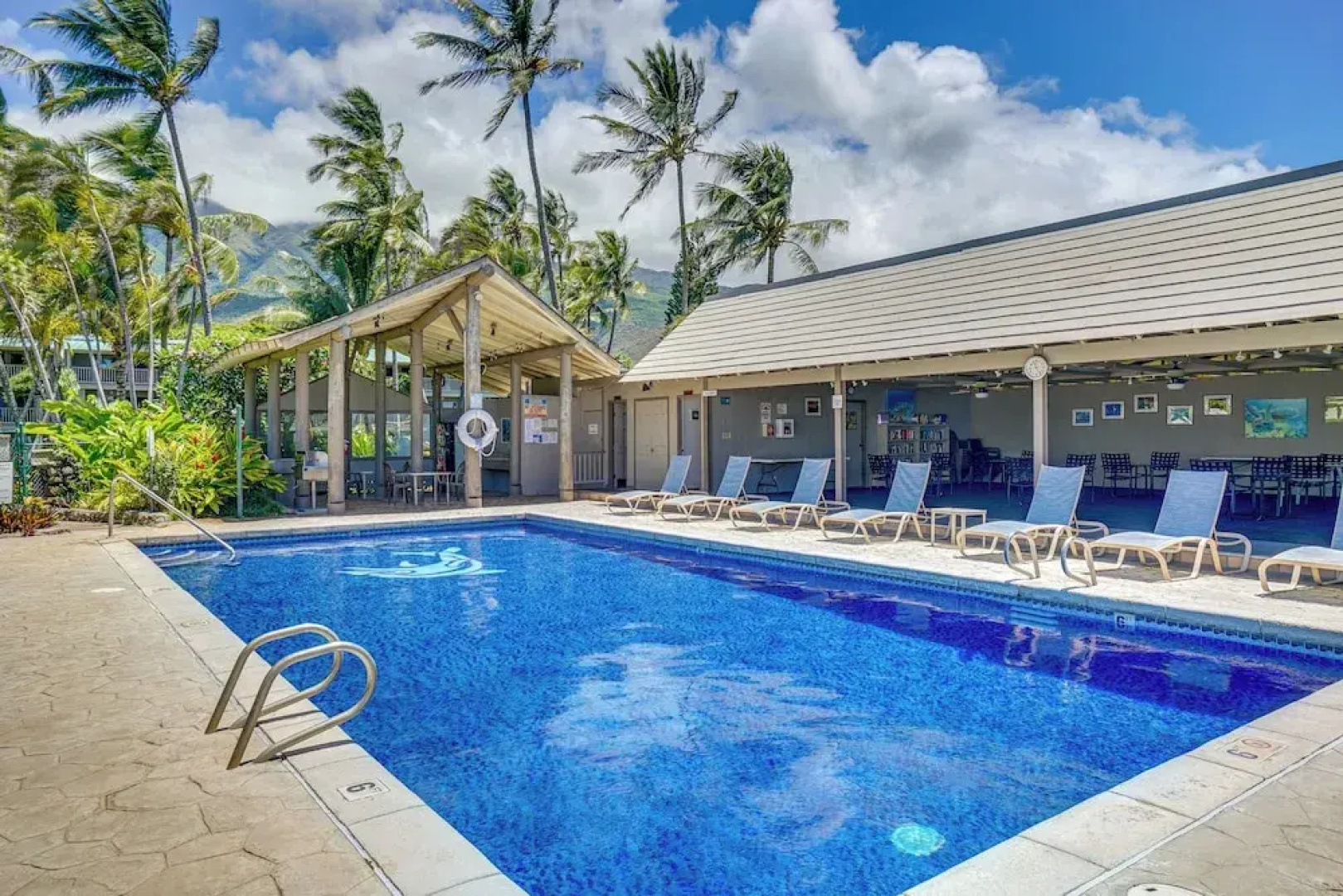 Kaunakakai Condo w/ Private Lanai & Ocean Views!