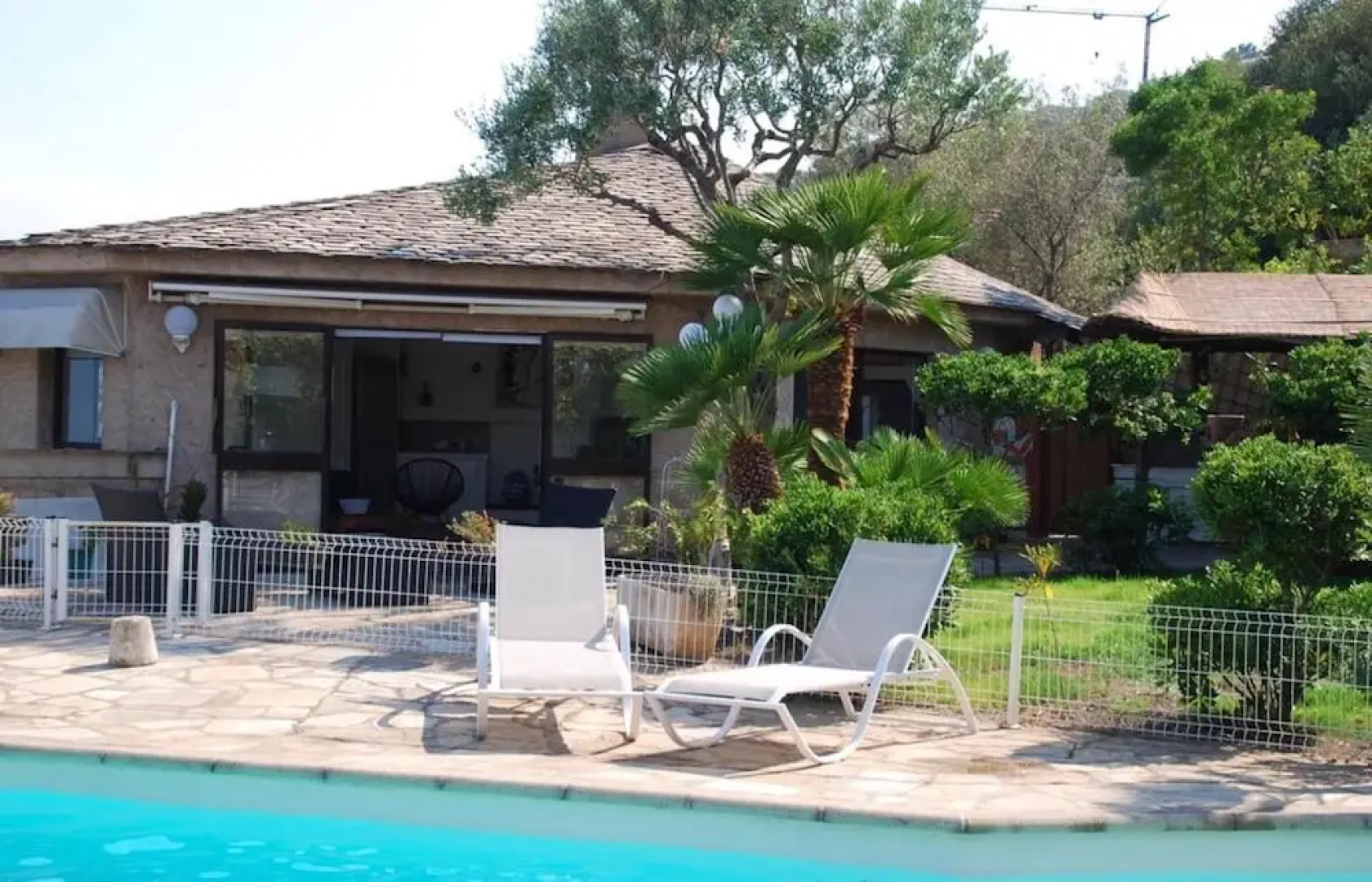 House with 2 Bedrooms in San-Martino-Di-Lota, with Wonderful Sea View, Shared Pool, Enclosed Garden - 500 M From the Beach