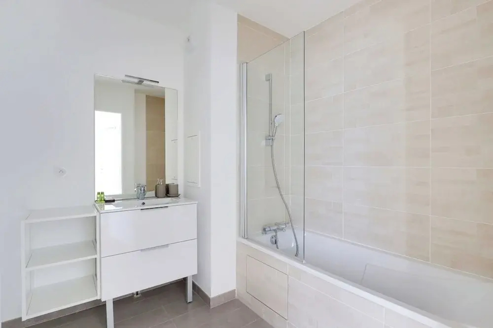 Modern Apartment - 2br/4p - Saint-ouen sur Seine