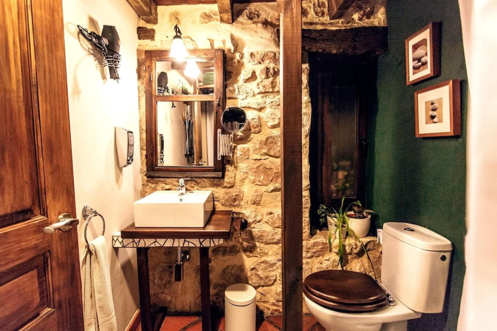 House With 5 Bedrooms in Fuenteodra, With Wonderful Mountain View, Enc