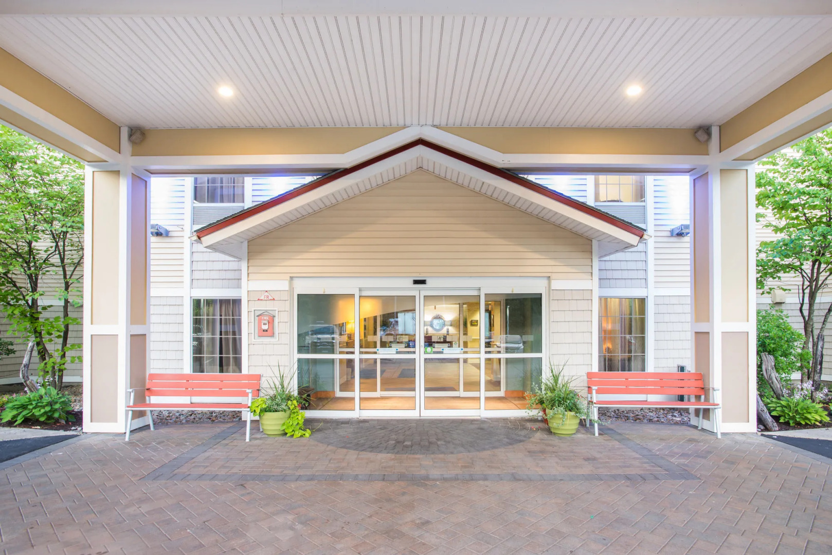 Holiday Inn Express Hotel & Suites Brattleboro by IHG