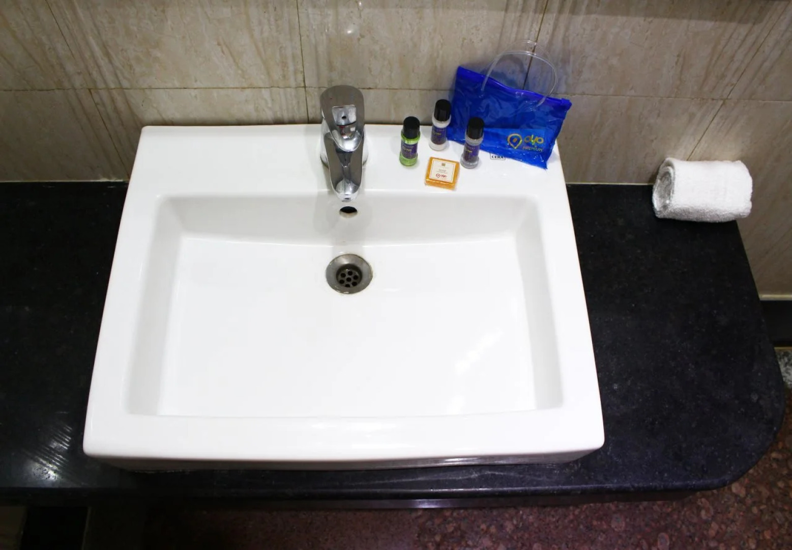 FabHotel Radiance Paradise