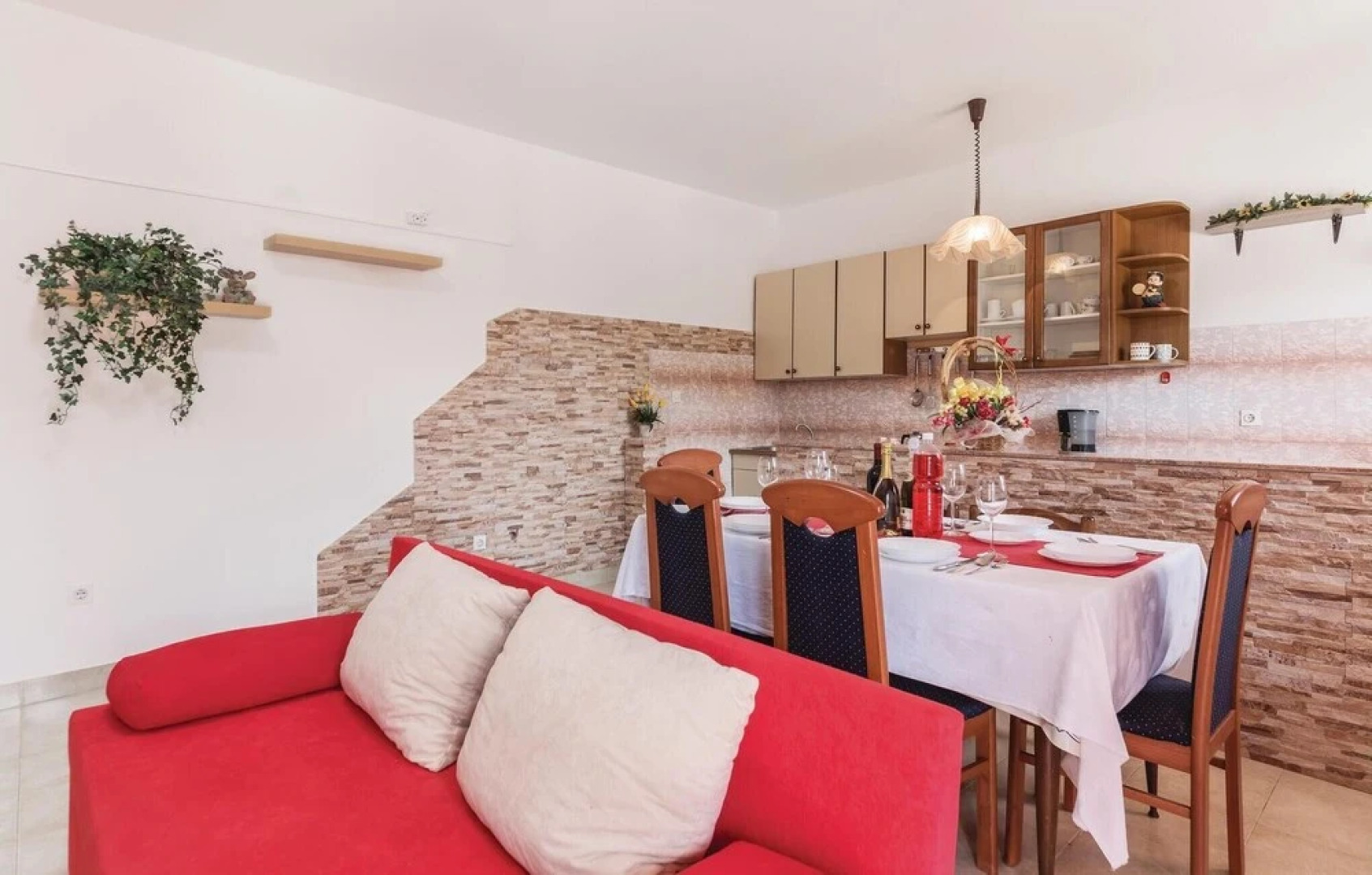 Nice Home in Liznjan With Wifi and 3 Bedrooms