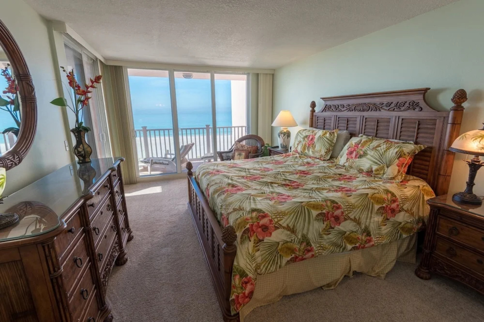 Anna Maria Island Club 20