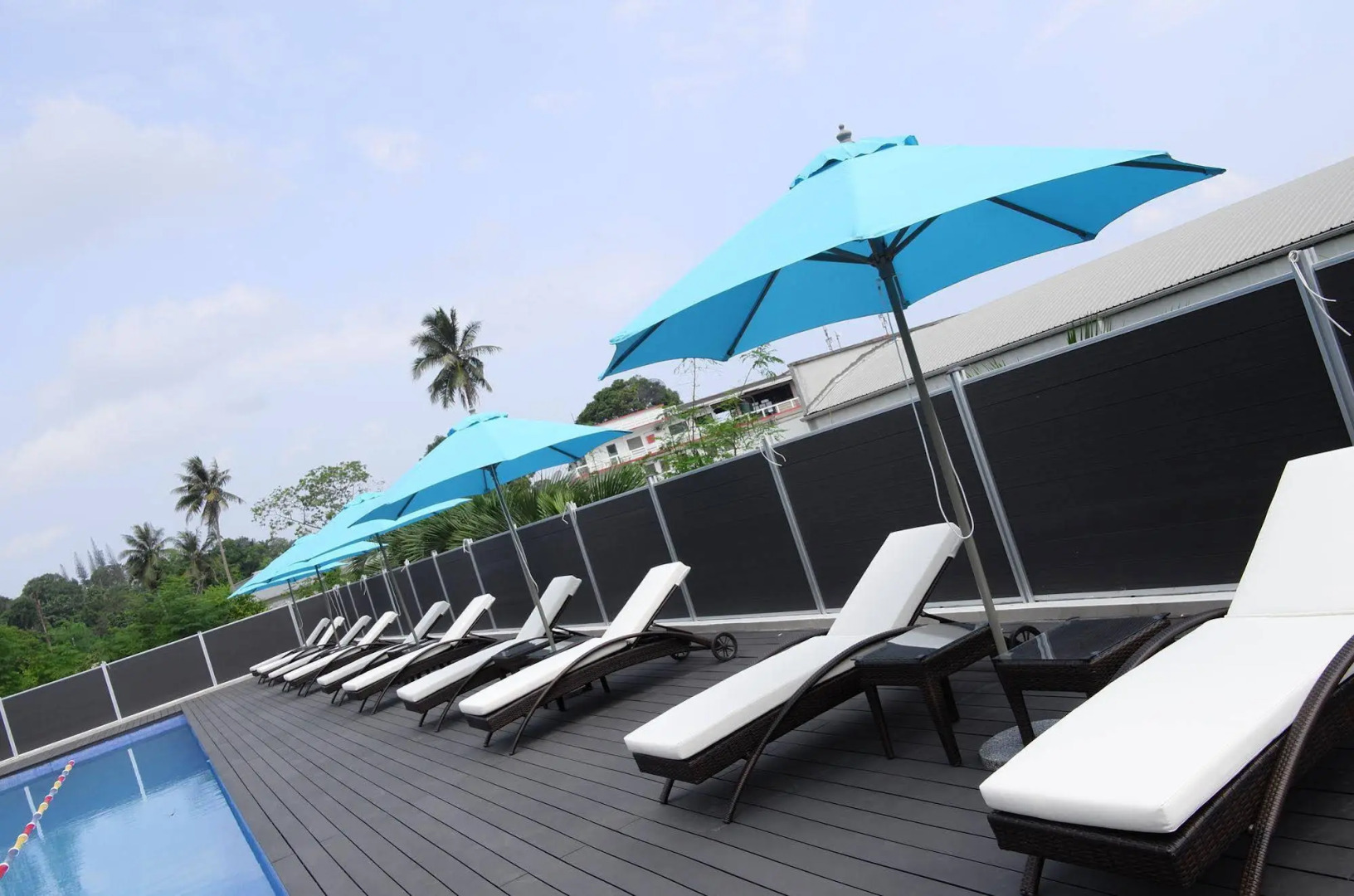 Luganvilla Business Hotel and Restaurant