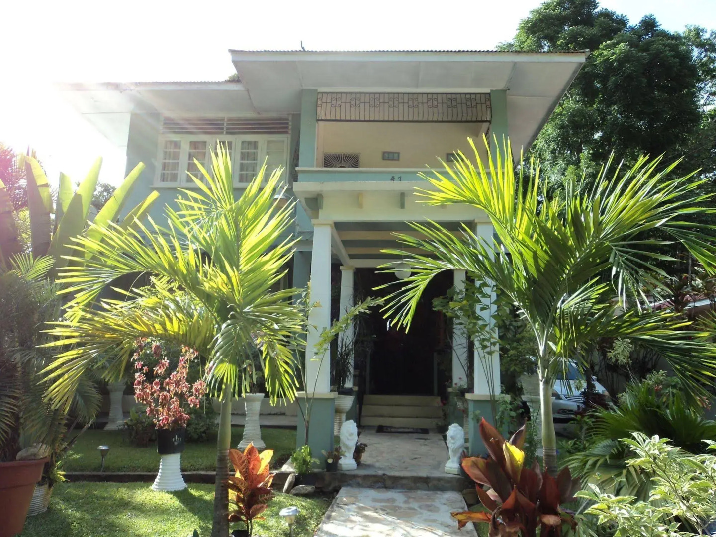 Samise Villa
